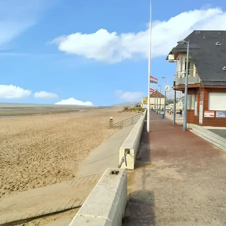 A Villers-sur-mer, 30 M², Avec Terrasse