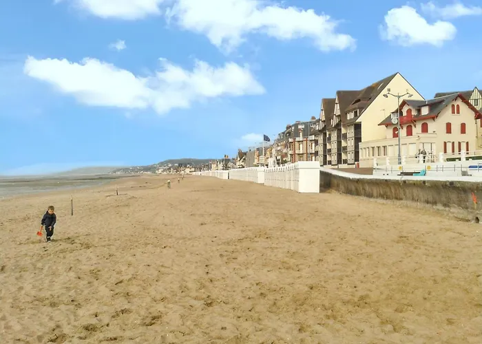 A Villers-sur-mer, 30 M², Avec Terrasse *