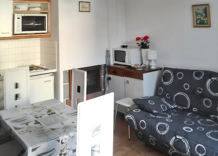 A Villers-sur-mer, 30 M², Avec Terrasse Apartment *