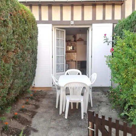 D'une A Sur A 150 M De La Avec Jardin Clos * Villers-sur-Mer