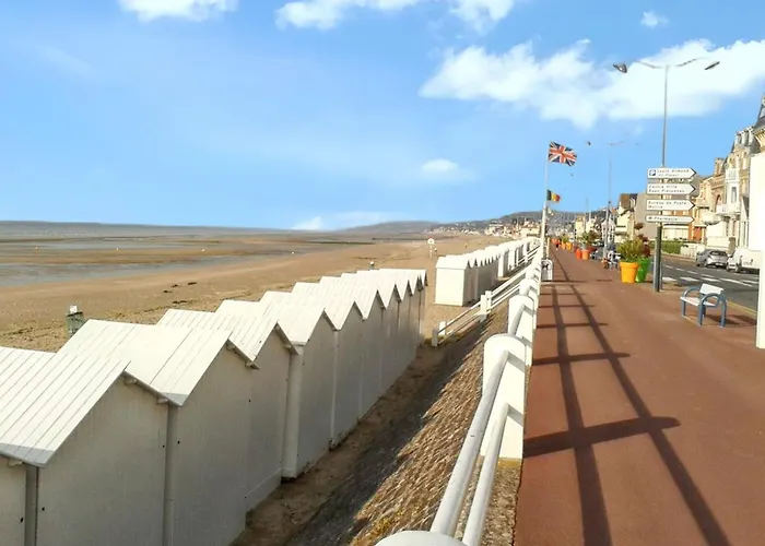 A Villers-sur-mer, 30 M², Avec Terrasse *